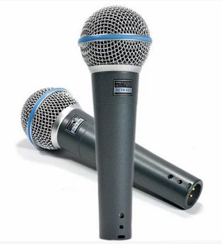  are wired microphones better than wireless